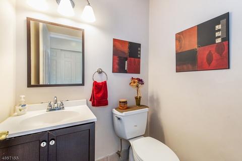2 Caribou Cir, Wayne, NJ 07470 photo 17