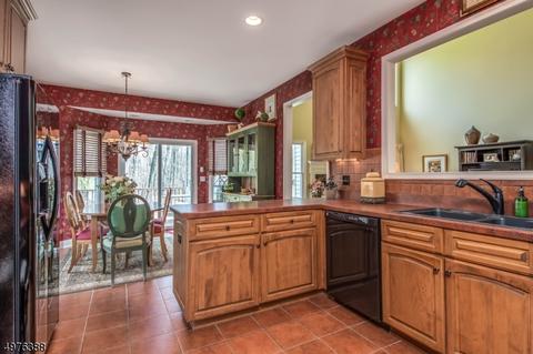 14 Cornerstone Dr, Hackettstown, NJ 07840 photo 5
