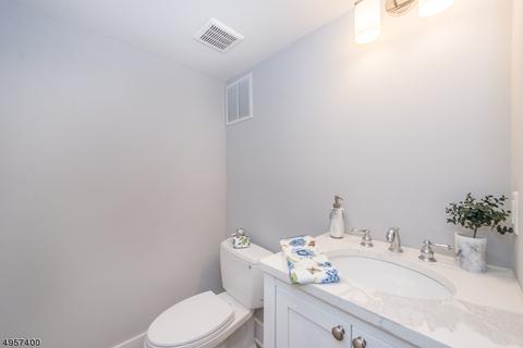 16 Iris Rd, Summit, NJ 07901 photo 21