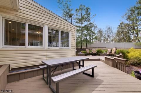 67 Joyce Ln, Wayne, NJ 07470 photo 6