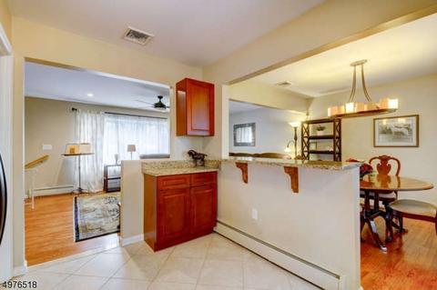 24 Emerson Pl, Wayne, NJ 07470 photo 13