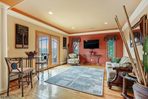145 Chopin Dr, Wayne, NJ 07470 photo 11