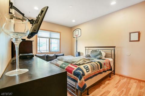 145 Chopin Dr, Wayne, NJ 07470 photo 19