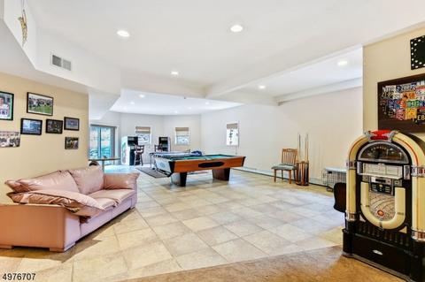 145 Chopin Dr, Wayne, NJ 07470 photo 20