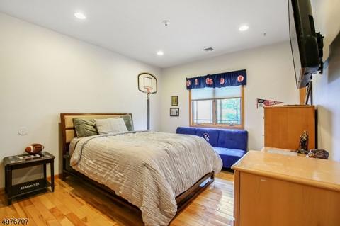 145 Chopin Dr, Wayne, NJ 07470 photo 18
