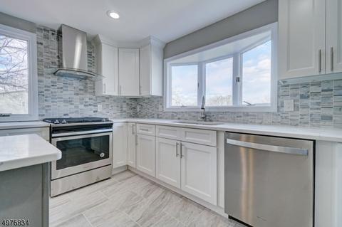 260 Standish Ave, Hackensack, NJ 07601 photo 4