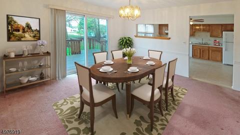 10 Hickory Ct, Middlesex, NJ 08846 photo 4