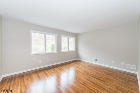 3 Hansen Pl, Wayne, NJ 07470 photo 16
