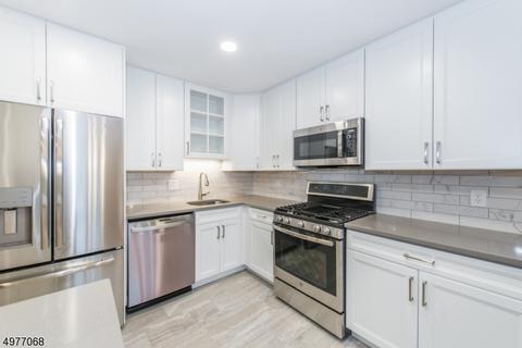 3 Hansen Pl, Wayne, NJ 07470 photo 9