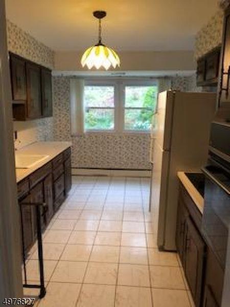 19 Corvair Pl, Wayne, NJ 07470 photo 8