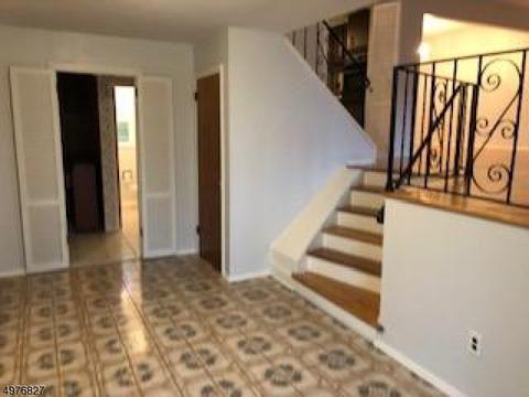 19 Corvair Pl, Wayne, NJ 07470 photo 3