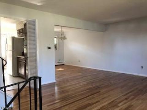 19 Corvair Pl, Wayne, NJ 07470 photo 7