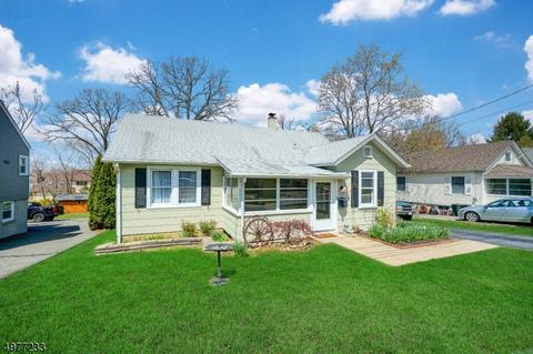 32 Thomas Ter, Wayne, NJ 07470 photo 3