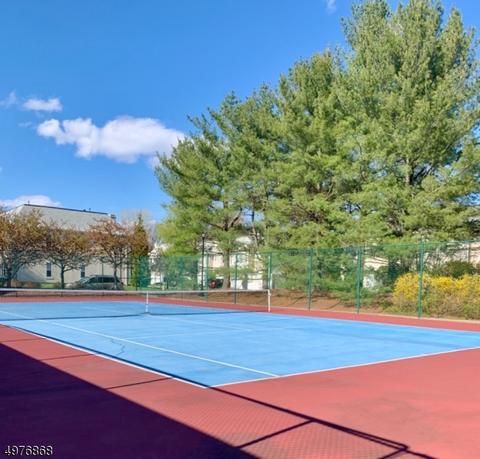 1124 Brittany Dr, Wayne, NJ 07470 photo 17