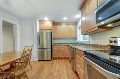 388 Timber Dr, Berkeley Heights, NJ 07922 photo 6