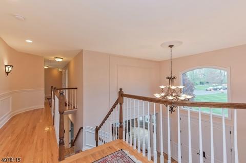 31 Primrose Ln, Bernards, NJ 07920 photo 11