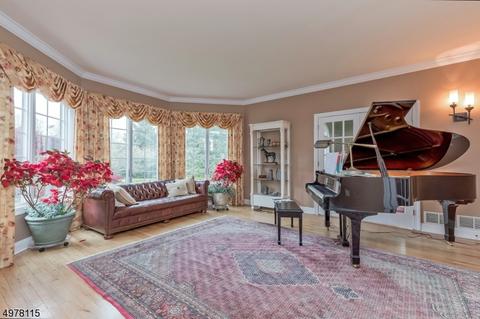 31 Primrose Ln, Bernards, NJ 07920 photo 4