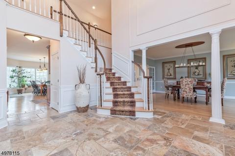 31 Primrose Ln, Bernards, NJ 07920 photo 3