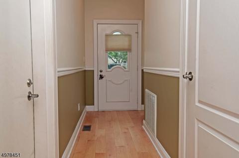 8305 Brittany Dr, Wayne, NJ 07470 photo 3