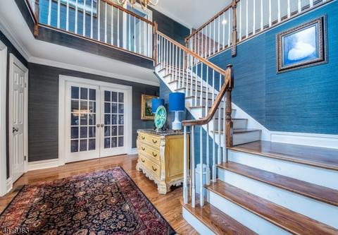 36 Cromwell Dr, Mendham, NJ 07945 photo 2
