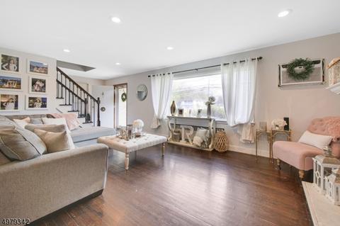 371 Ratzer Rd, Wayne, NJ 07470 photo 3