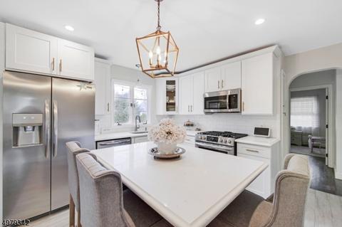 371 Ratzer Rd, Wayne, NJ 07470 photo 8