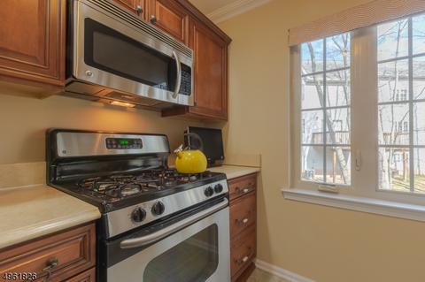 21 Daisy Rd, Berkeley Heights, NJ 07922 photo 12