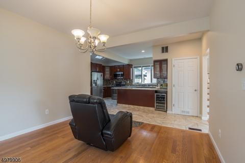 626 Summit Rd, Union, NJ 07083 photo 7