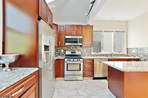 626 Summit Rd, Union, NJ 07083 photo 8