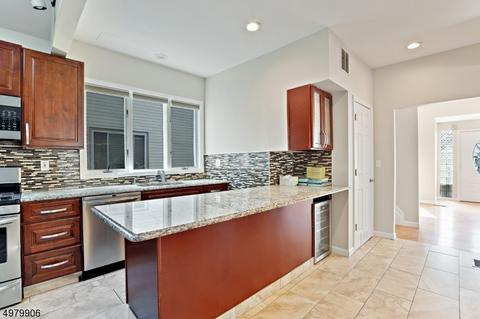 626 Summit Rd, Union, NJ 07083 photo 10
