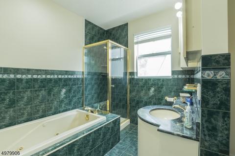 626 Summit Rd, Union, NJ 07083 photo 17