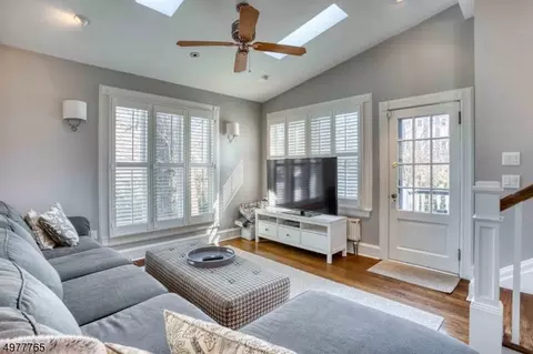 19 Crescent Ave, Summit, NJ 07901 photo 7