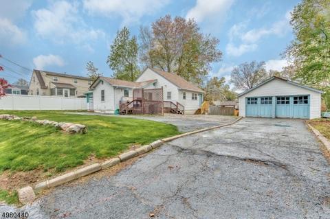 9 Grove Pl, Wayne, NJ 07470 photo 2