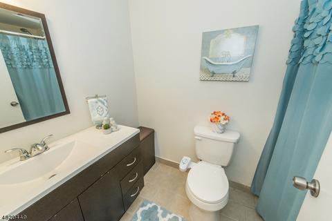 29 Bowfell Ct, Wayne, NJ 07470 photo 20