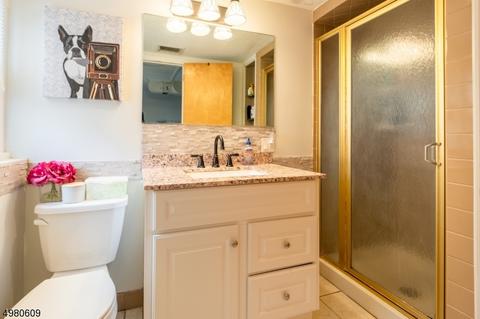 142 Summit Ave, Lyndhurst, NJ 07071 photo 15