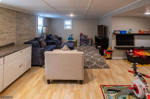 142 Summit Ave, Lyndhurst, NJ 07071 photo 18
