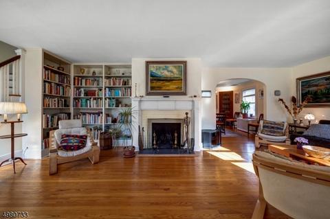 136 Pine Grove Ave, Summit, NJ 07901 photo 3