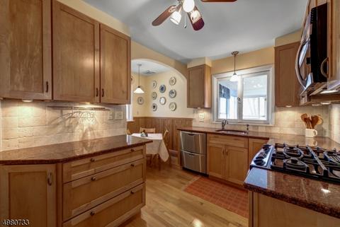 136 Pine Grove Ave, Summit, NJ 07901 photo 8