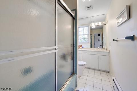 47 Emerson Pl, Wayne, NJ 07470 photo 13
