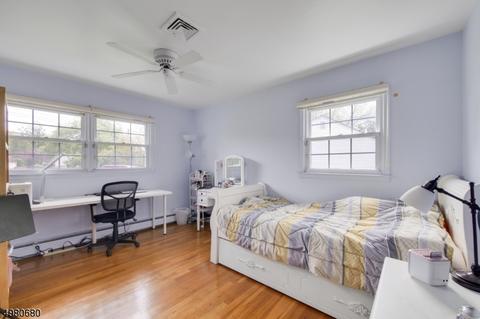 47 Emerson Pl, Wayne, NJ 07470 photo 11