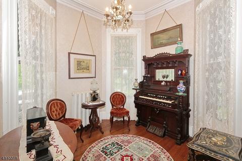 7 Rockview Ter, North Plainfield, NJ 07060 photo 6