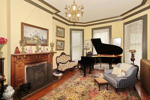7 Rockview Ter, North Plainfield, NJ 07060 photo 9