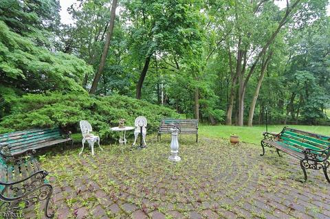 7 Rockview Ter, North Plainfield, NJ 07060 photo 22