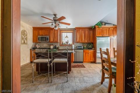 129 North Rd, Nutley, NJ 07110 photo 5
