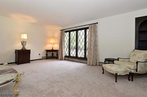3 Rigby Ct, Wayne, NJ 07470 photo 3