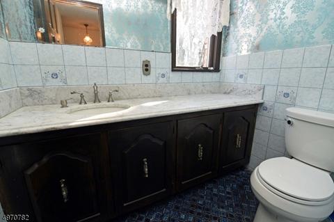 3 Rigby Ct, Wayne, NJ 07470 photo 8