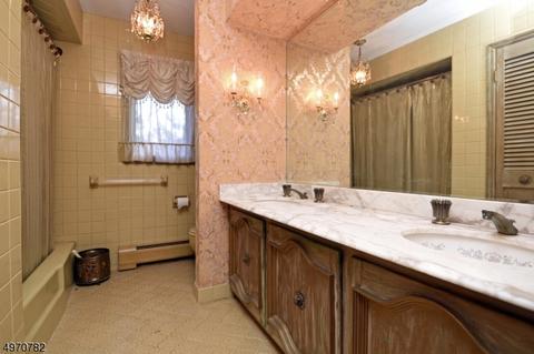 3 Rigby Ct, Wayne, NJ 07470 photo 17