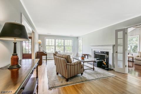 112 Beekman Rd, Summit, NJ 07901 photo 2