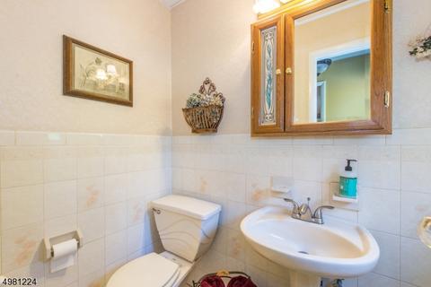 7 E Logan Rd, Randolph, NJ 07869 photo 19