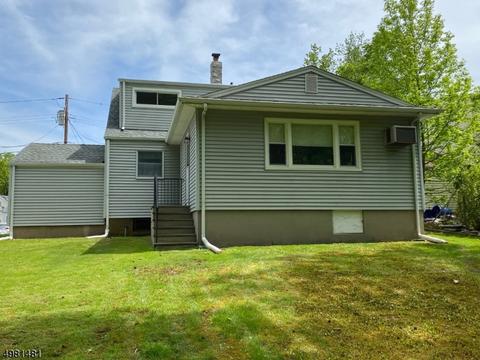 121 Locust Dr, Union, NJ 07083 photo 2